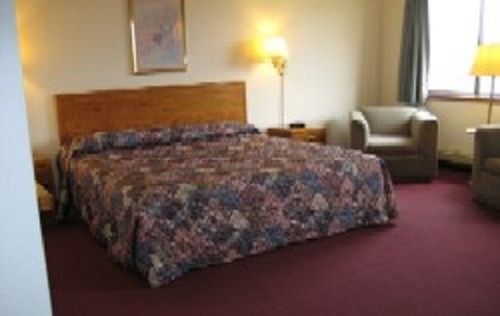 Amerivu Inn & Suites-Avon Zewnętrze zdjęcie