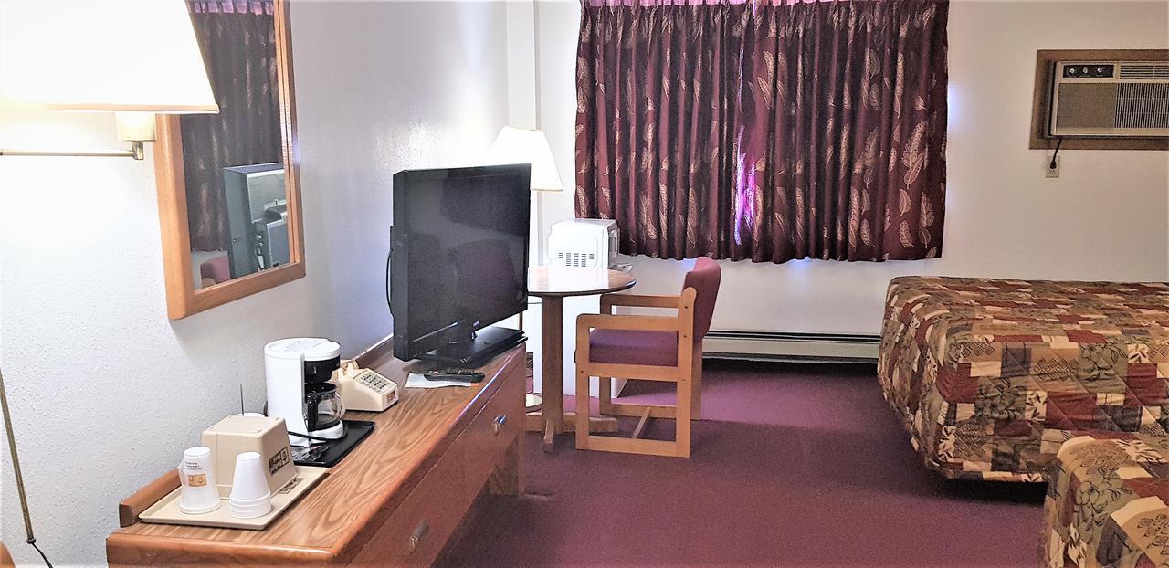 Amerivu Inn & Suites-Avon Zewnętrze zdjęcie